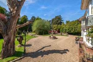 Maltby House Grounds- click for photo gallery